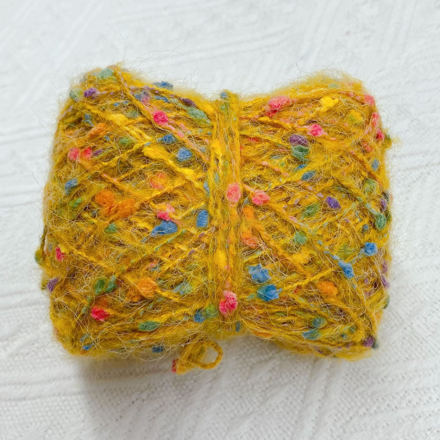 Doudou Yarn – Handmixat mohairgarn med charmiga färgskiftningar