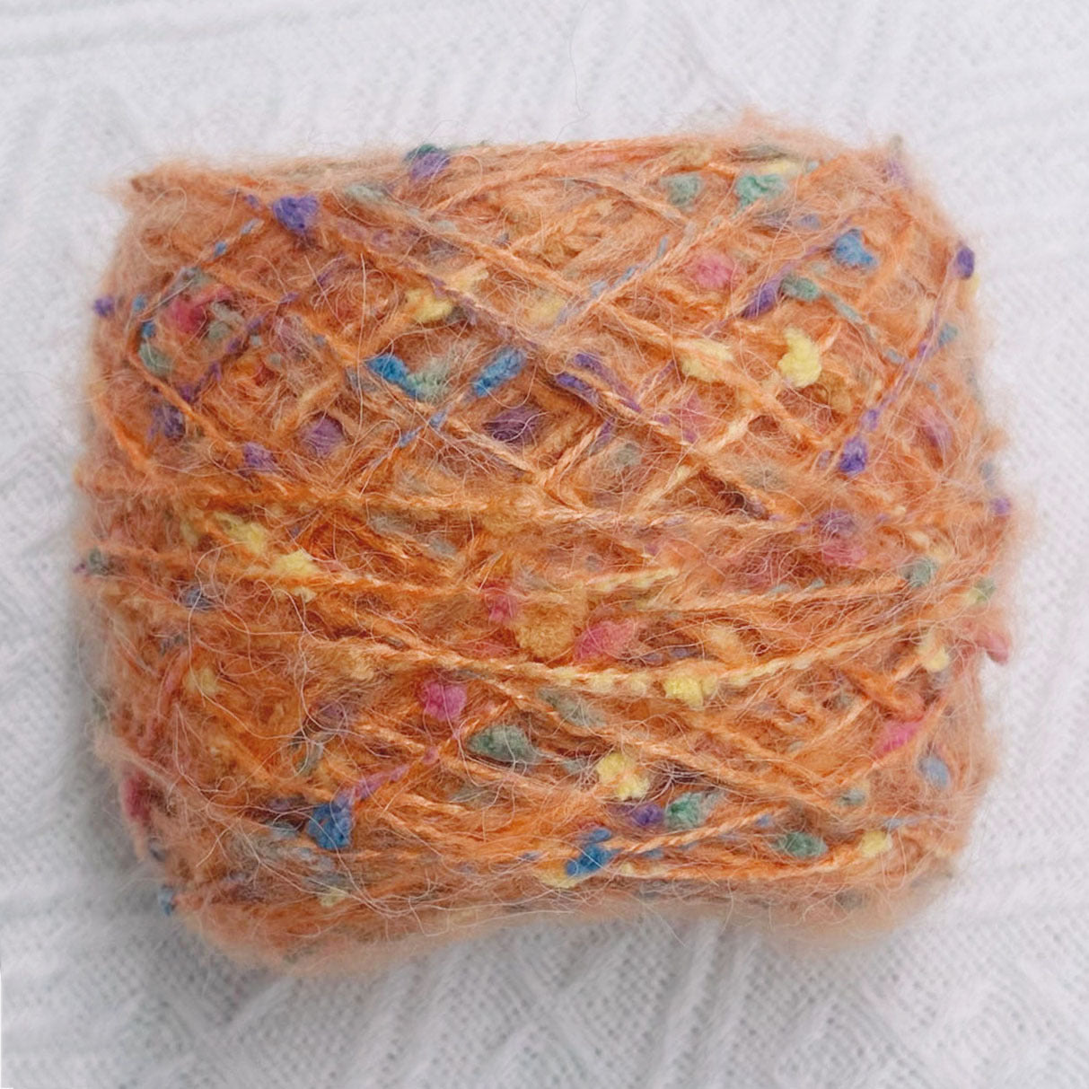Doudou Yarn – Handmixat mohairgarn med charmiga färgskiftningar