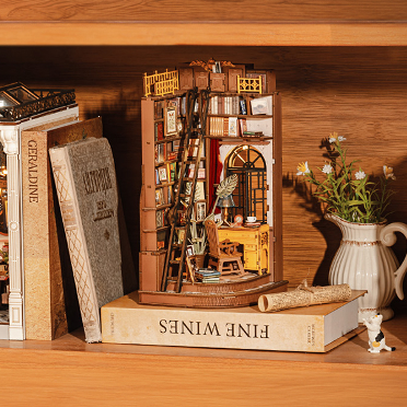 Silent Corner Study – Book Nook - DIY Miniatyr - Robotime Rolife